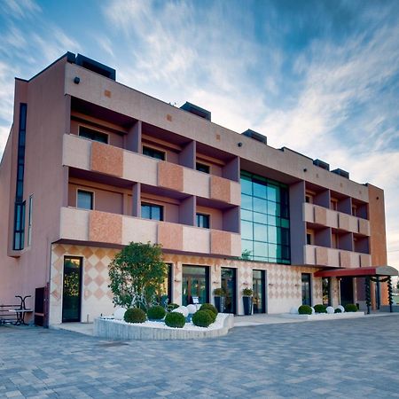 Hotel Brandoli Verona Bagian luar foto