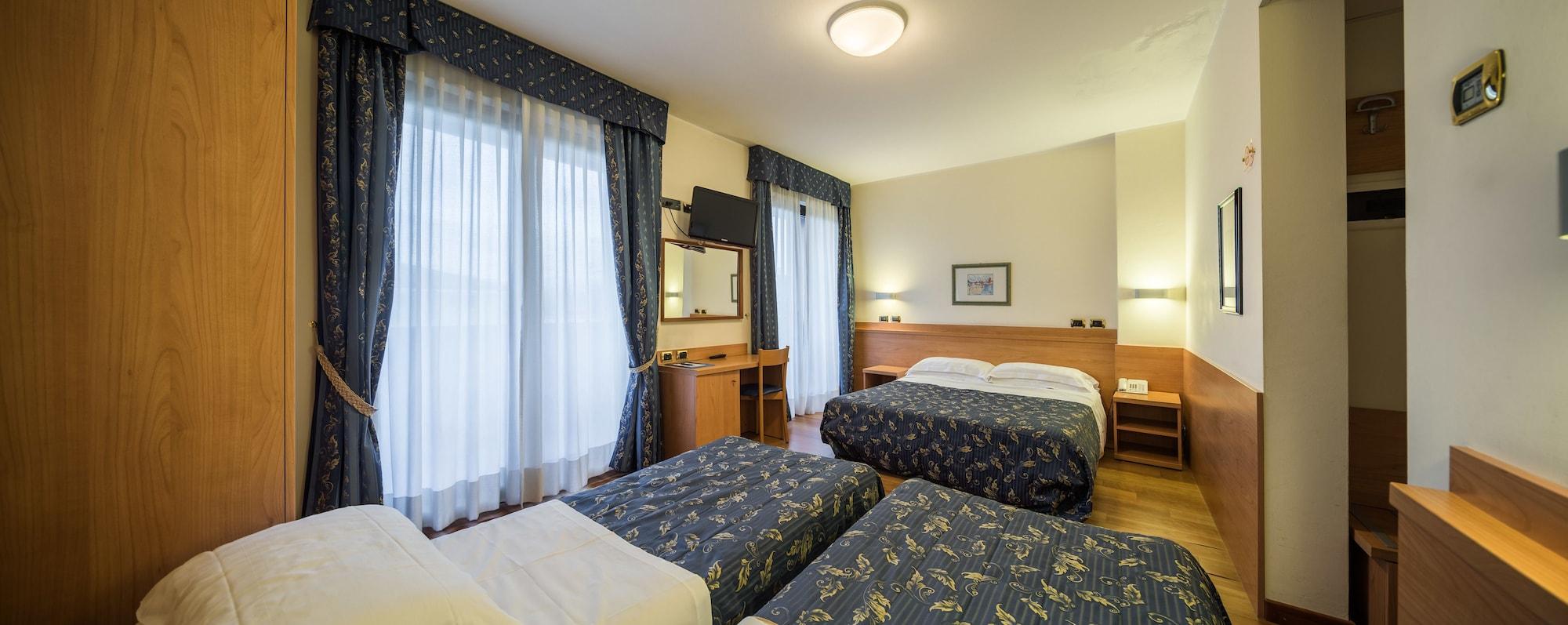 Hotel Brandoli Verona Bagian luar foto