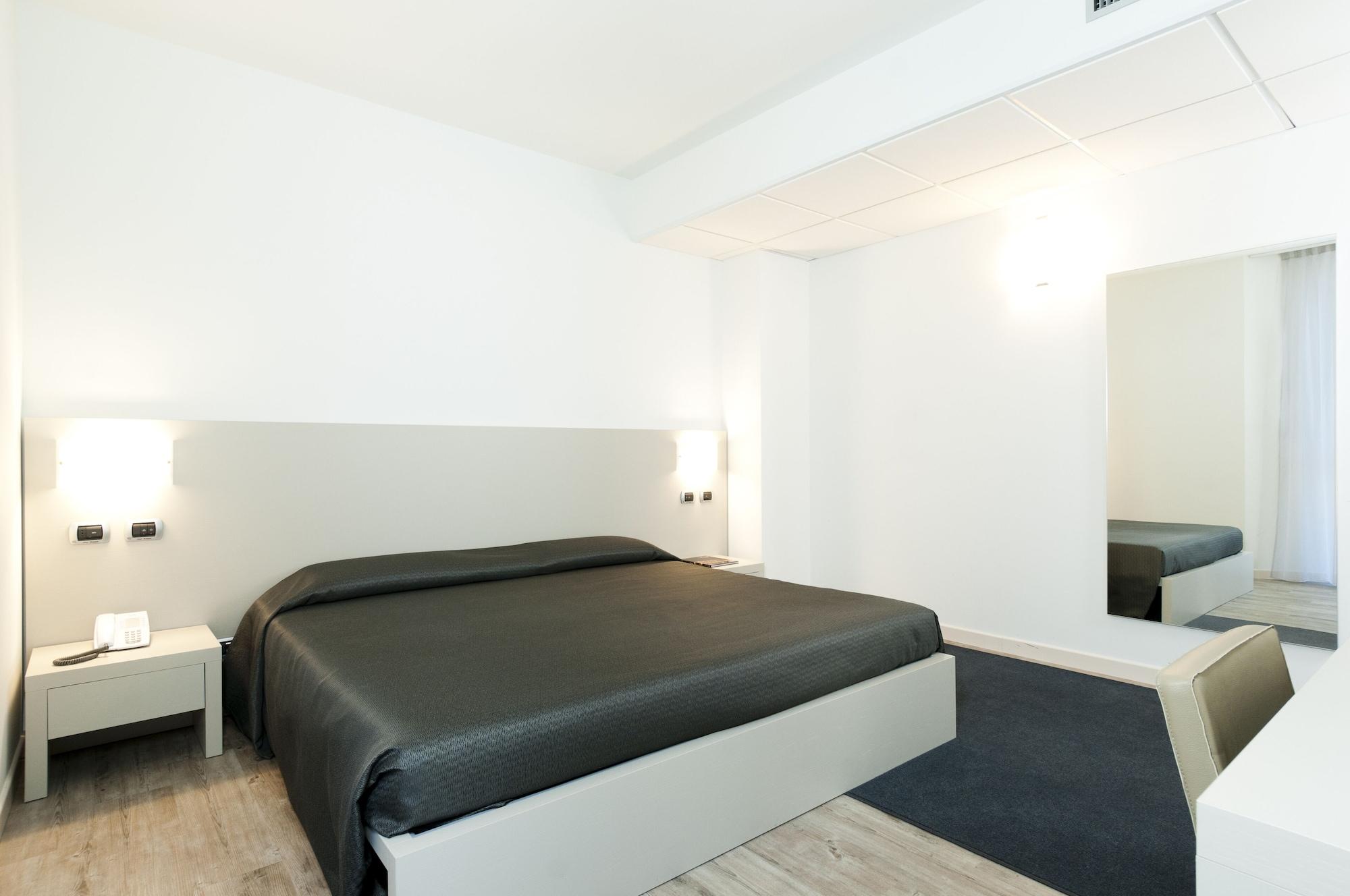 Hotel Brandoli Verona Bagian luar foto